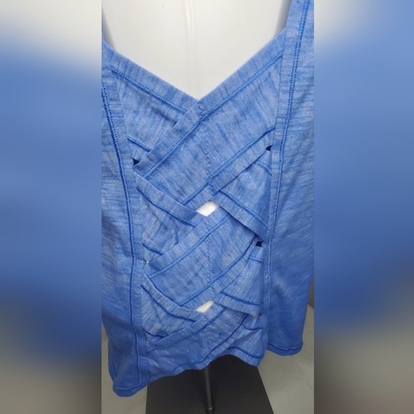 Lululemon Casual Light Blue Top - Picture 6 of 8